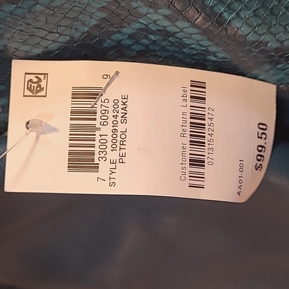 Alfani Green Leather Large Hand Bag - Picture 5 of 8